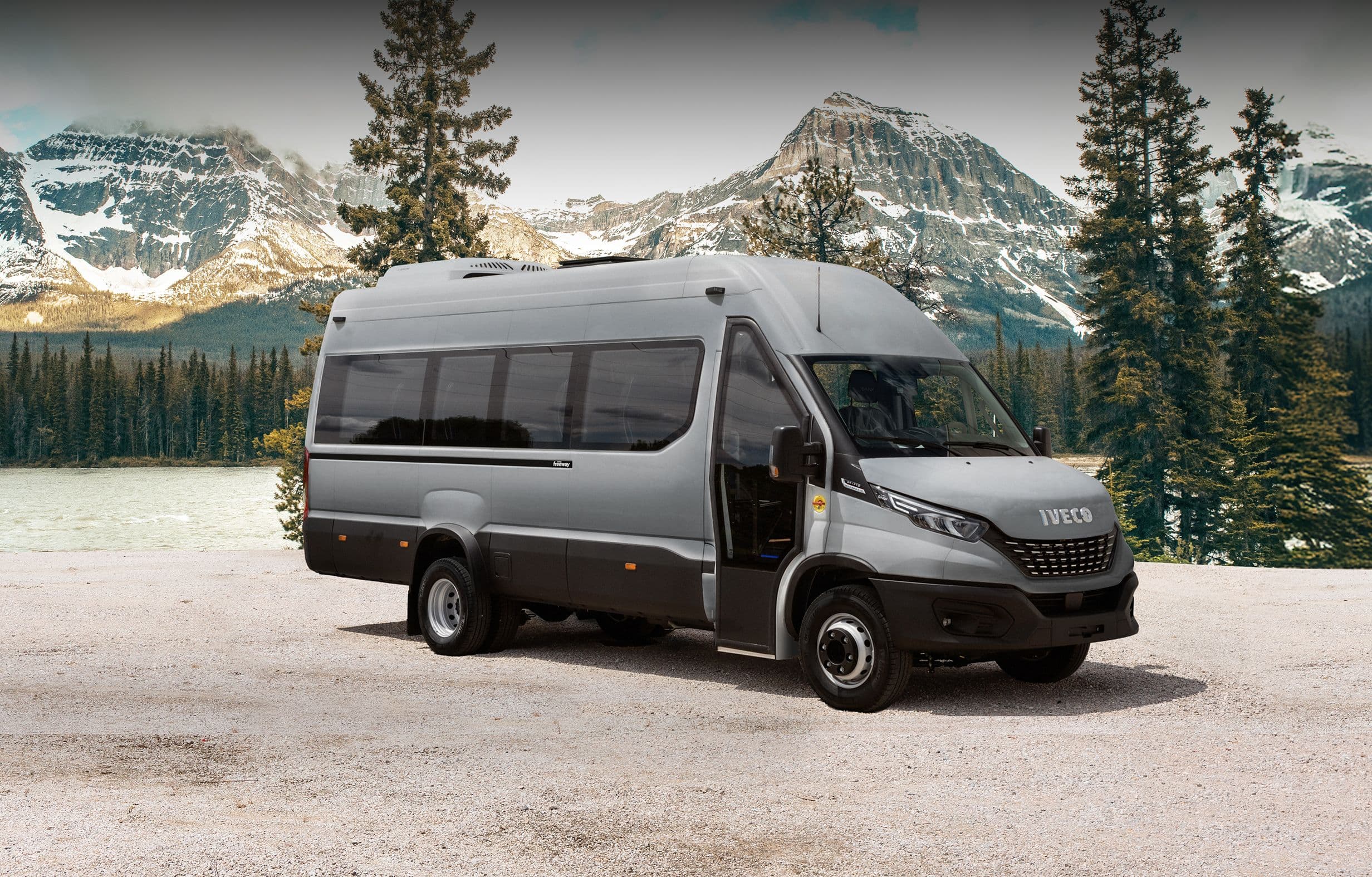 Minibus <br>pour le transport de personnes Minibus <br>pour le transport de personnes