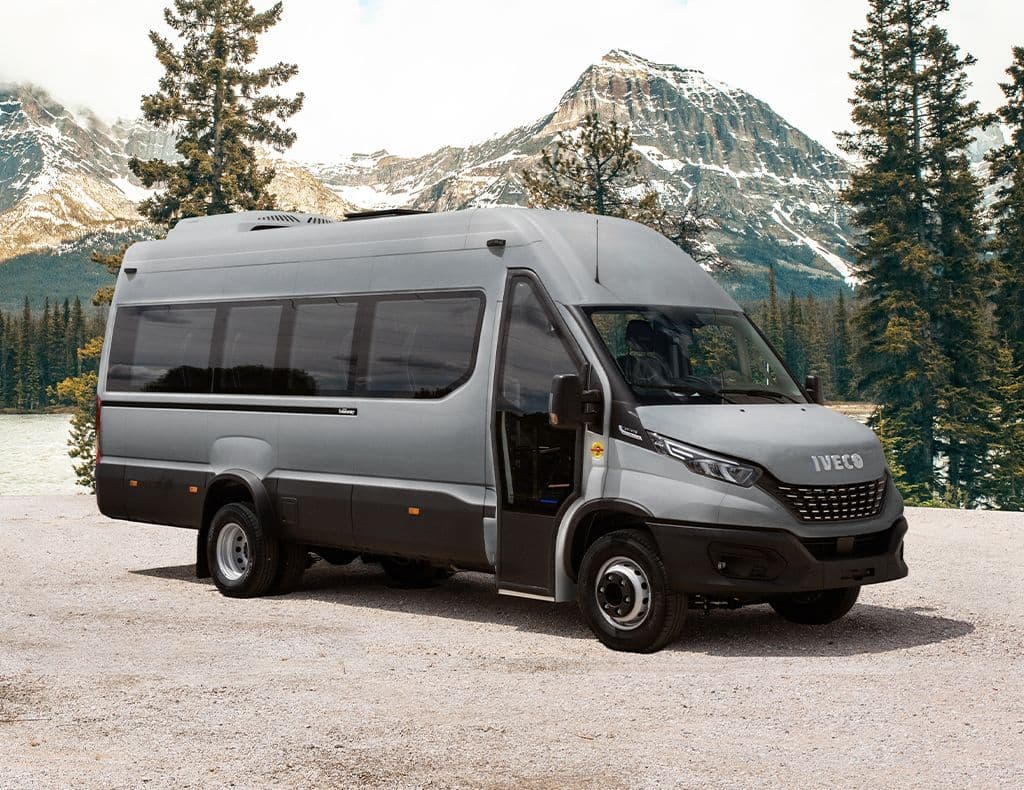 Minibus <br>pour le transport de personnes Minibus <br>pour le transport de personnes